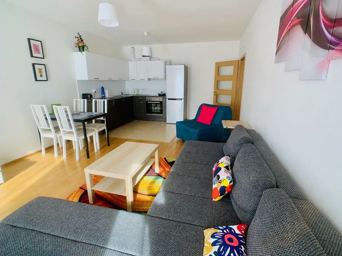 Ferienwohnung ART Garden Towers Prag