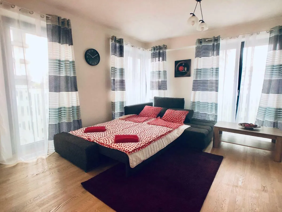 Ferienwohnung ART Garden Towers Prag Apartment